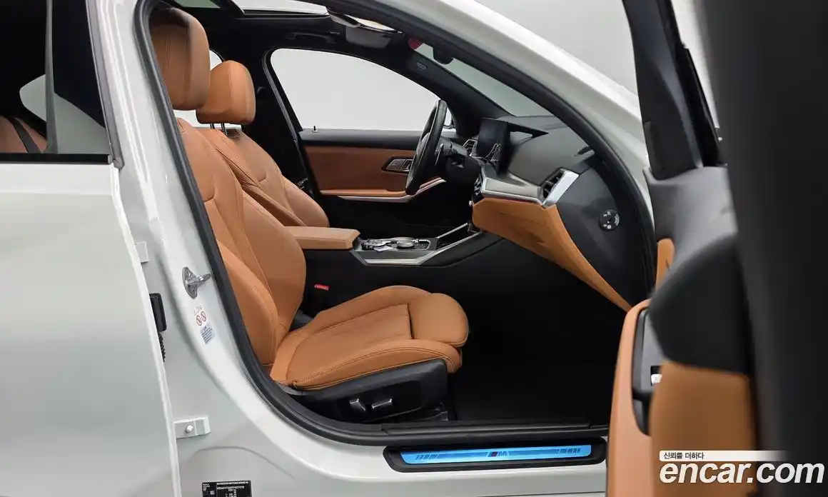 BMW 3-Series 2022 2.0 гидро, фото 15