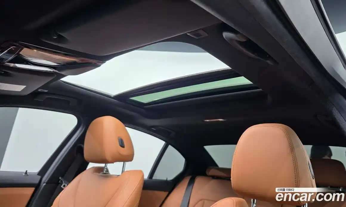 BMW 3-Series 2022 2.0 гидро, фото 29