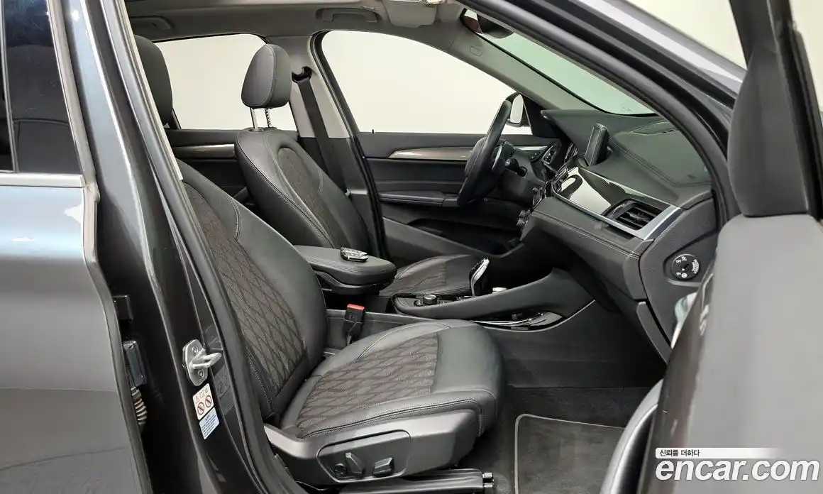 BMW X1 2020 2.0 гидро, фото 16