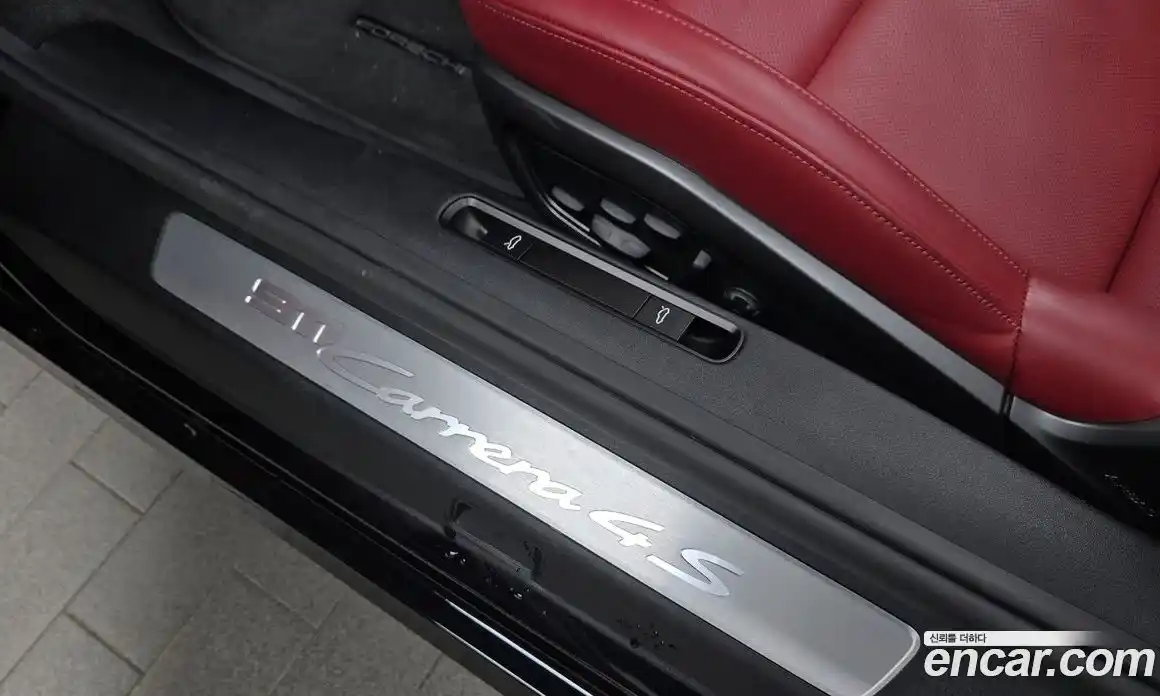 Porsche 911 2024 3.0 автомат (гидро), фото 29