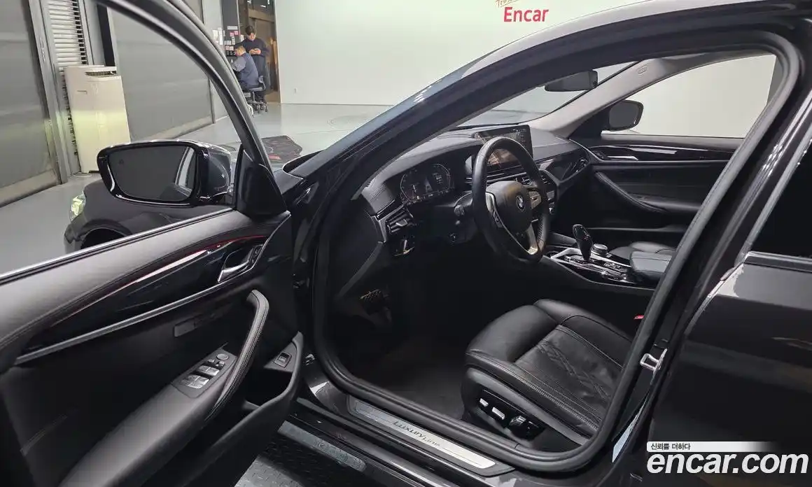 BMW 5-Series 2022 2.0 гидро, фото 13