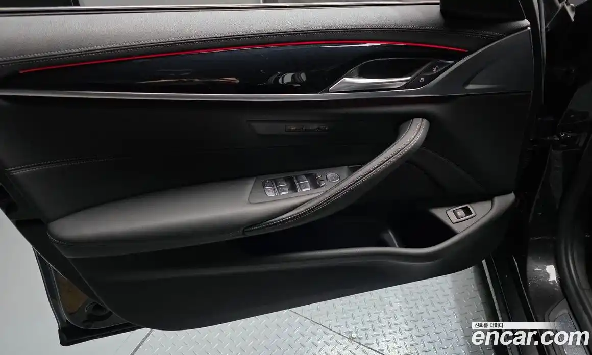 BMW 5-Series 2022 2.0 гидро, фото 14