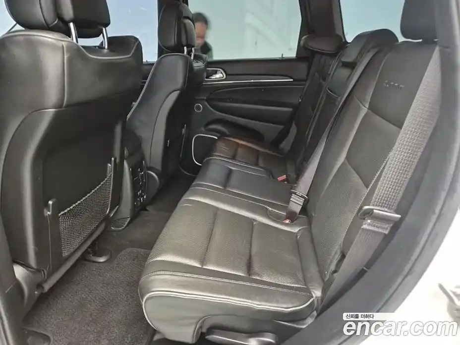 Jeep Cherokee 2019 3.6 автомат (гидро), фото 12