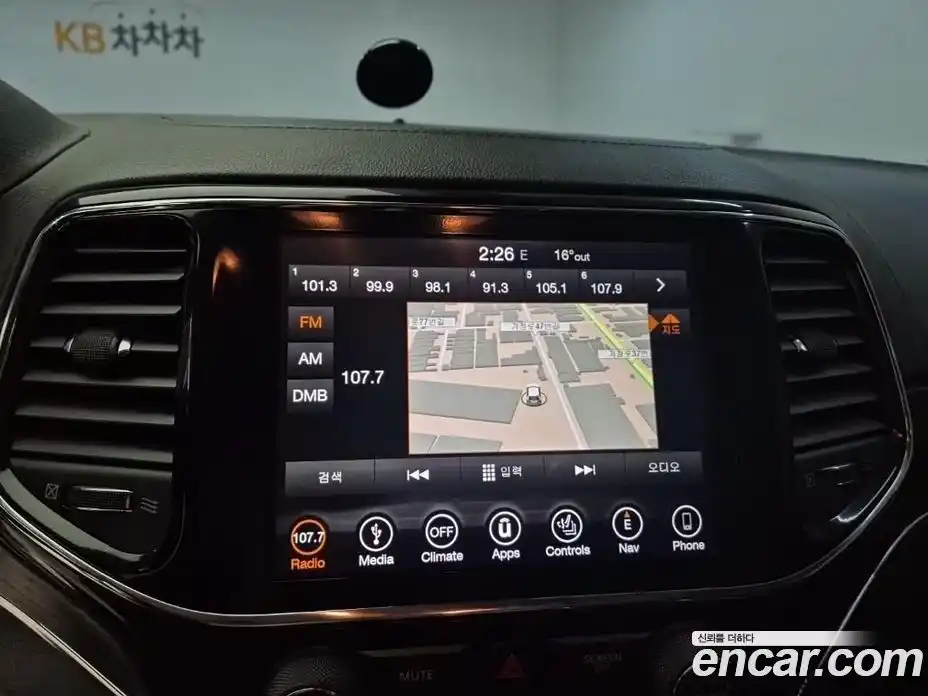 Jeep Cherokee 2019 3.6 автомат (гидро), фото 14