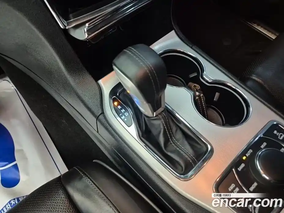 Jeep Cherokee 2019 3.6 автомат (гидро), фото 8