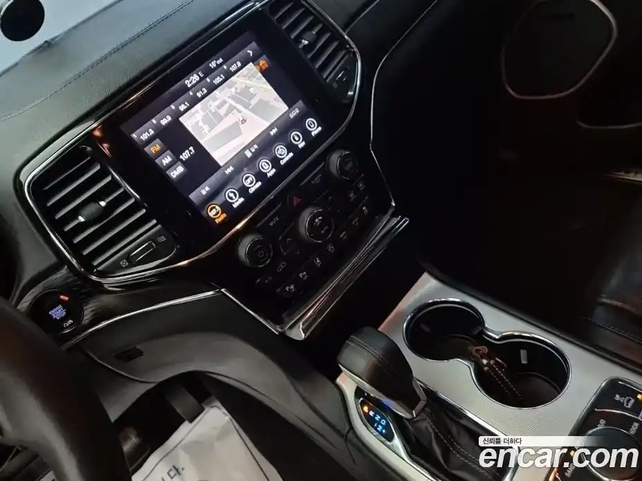 Jeep Cherokee 2019 3.6 автомат (гидро), фото 10