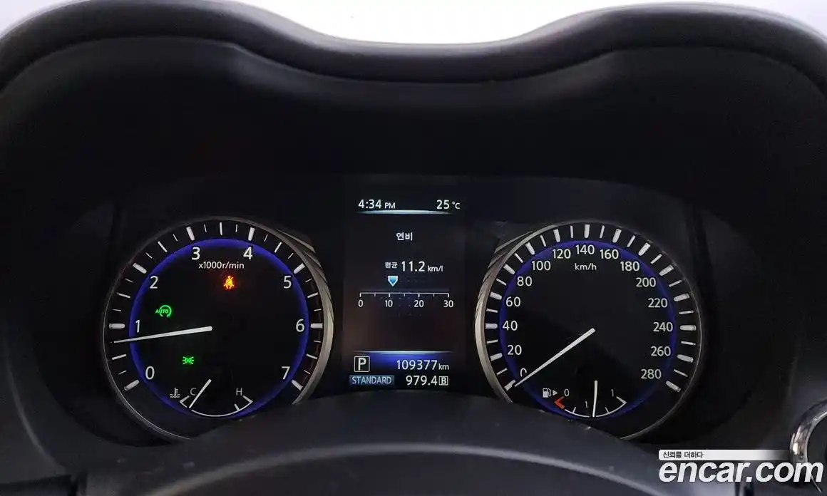 Infiniti Q50 2015 2.1 гидро, фото 8