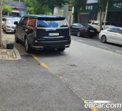 Cadillac Escalade 2021 6.0 гидро, миниатюра 2