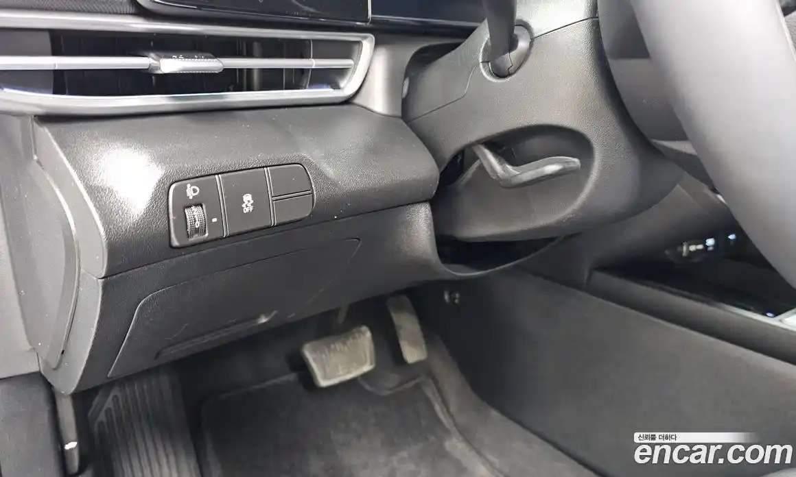 Hyundai Avante 2024 1.6 автомат (гидро), фото 14