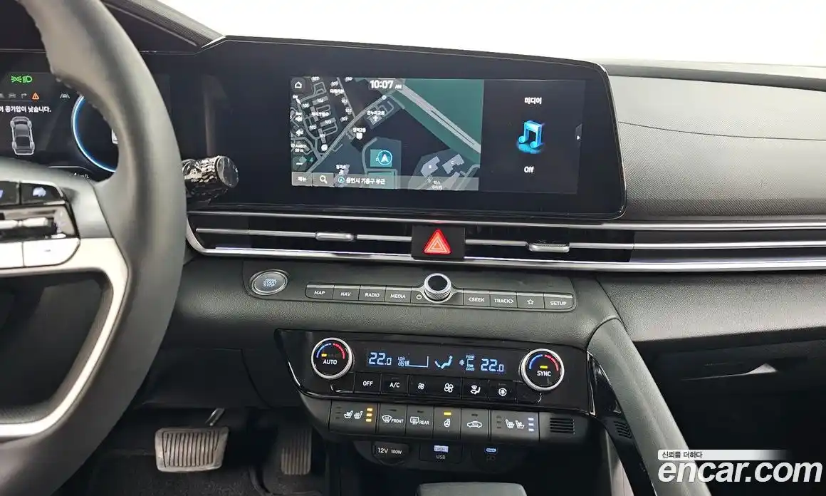 Hyundai Avante 2024 1.6 автомат (гидро), фото 16