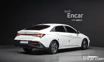 Hyundai Avante 2024 1.6 автомат (гидро), миниатюра 2