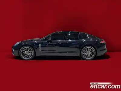 Porsche Panamera, 2022, 36 000 км