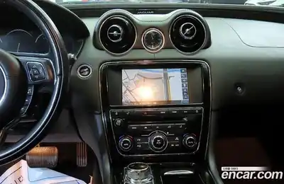 Jaguar XJ 2015 2.0 гидро, миниатюра 11