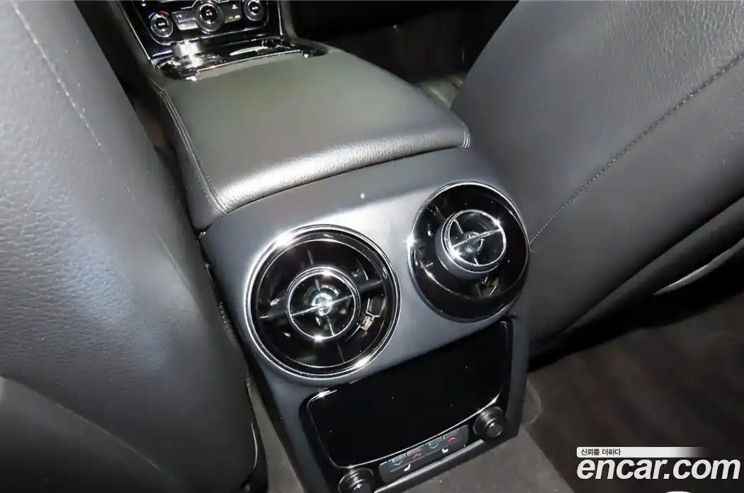 Jaguar XJ 2015 2.0 гидро, фото 16