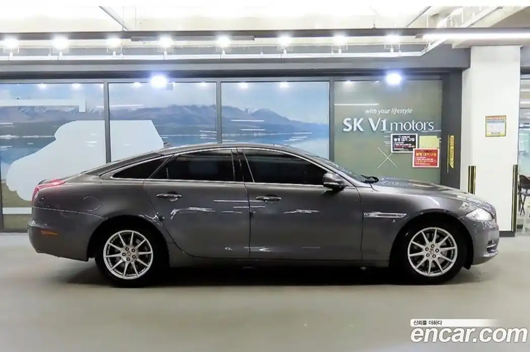 Jaguar XJ 2015 2.0 гидро, фото 3