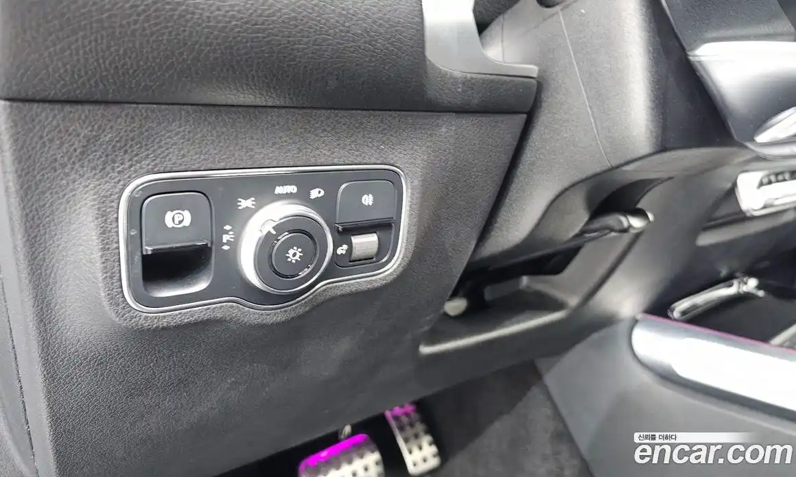 Mercedes-Benz GLB-Class 2022 2.0 гидро, фото 26