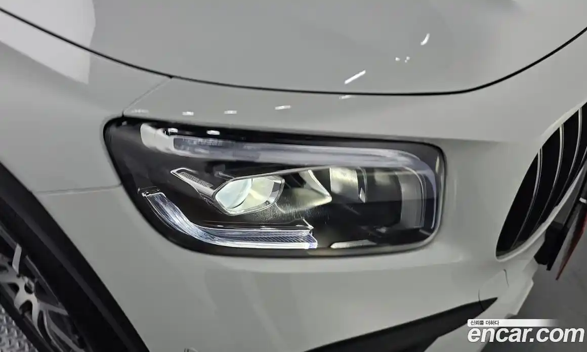 Mercedes-Benz GLB-Class 2022 2.0 гидро, фото 8