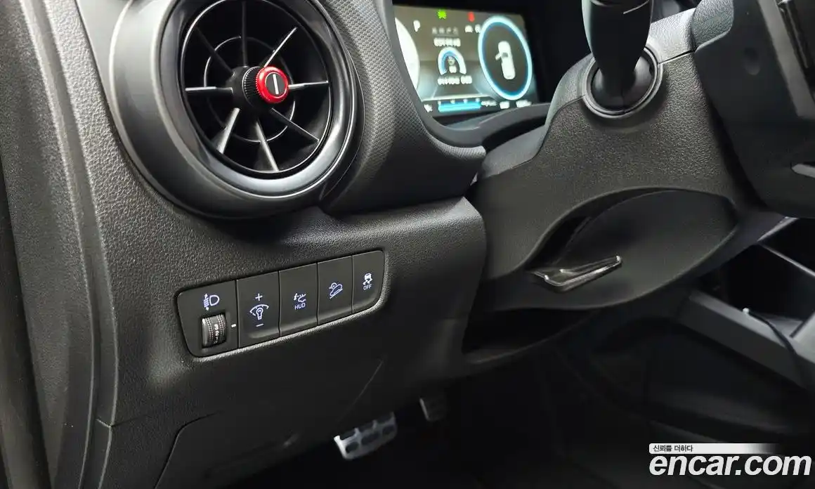 Hyundai Kona 2022 1.6 гидро, фото 15