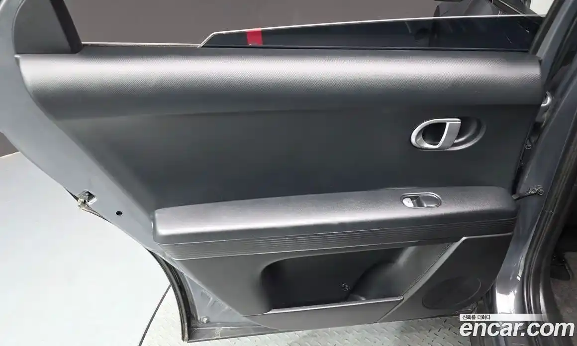 Hyundai Ioniq 5 2023 0.1 гидро, фото 15