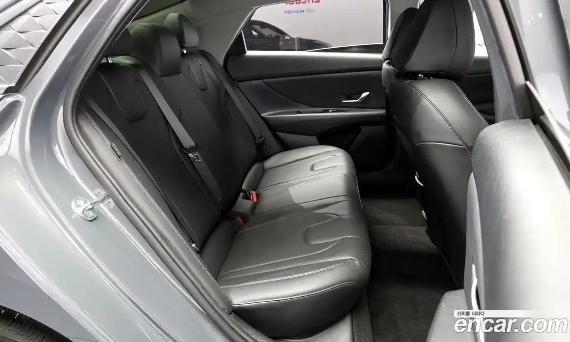 Hyundai Avante 2024 1.6 гидро, фото 17