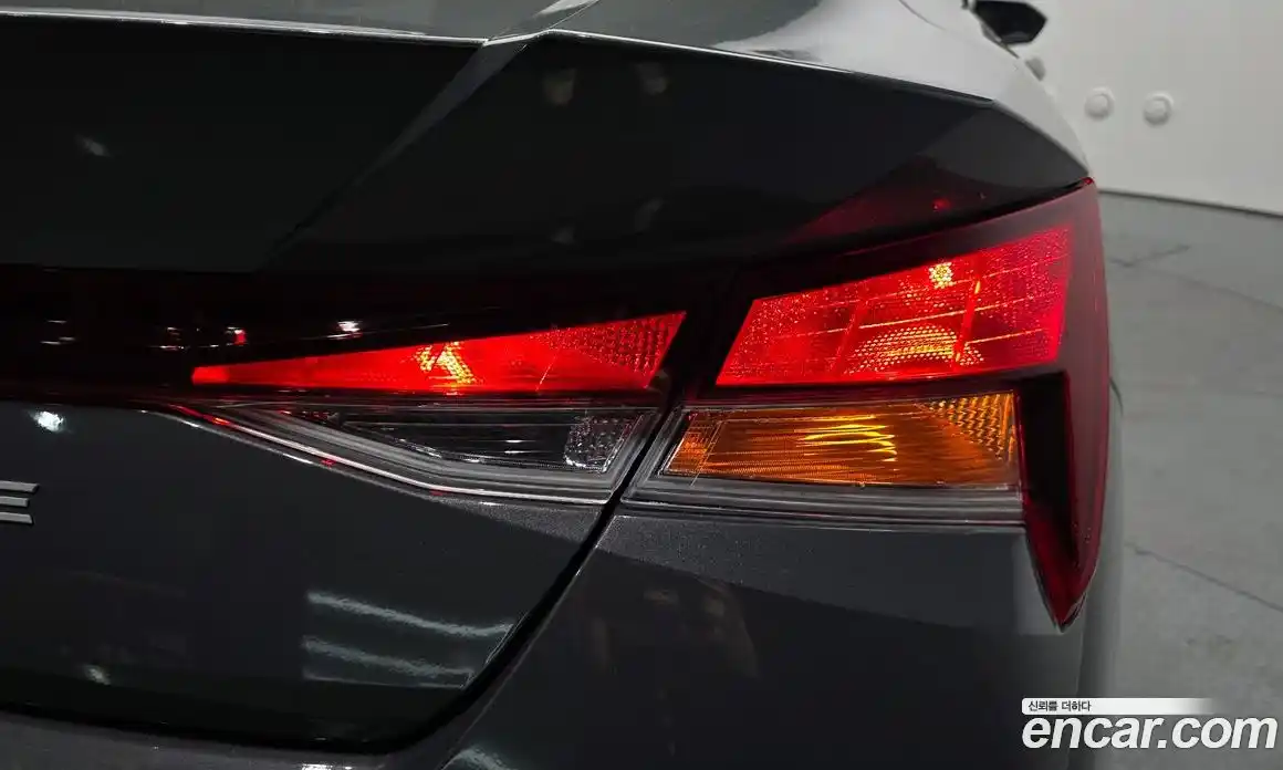 Hyundai Avante 2024 1.6 гидро, фото 9