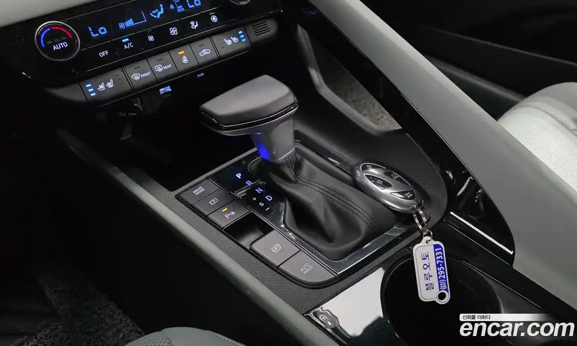 Hyundai Avante 2023 1.6 гидро, фото 9