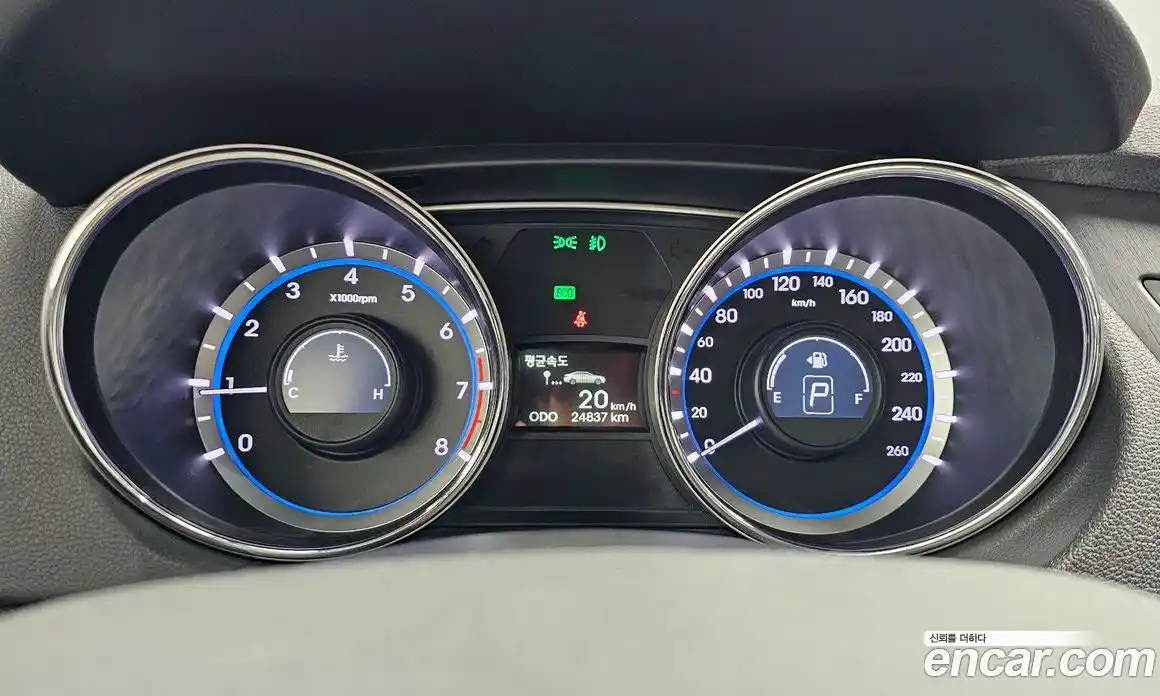 Hyundai Sonata 2012 2.0 гидро, фото 11