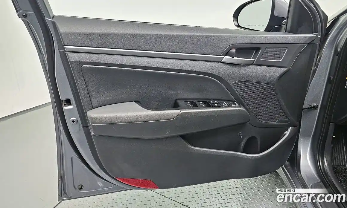 Hyundai Avante 2016 1.6 гидро, фото 14