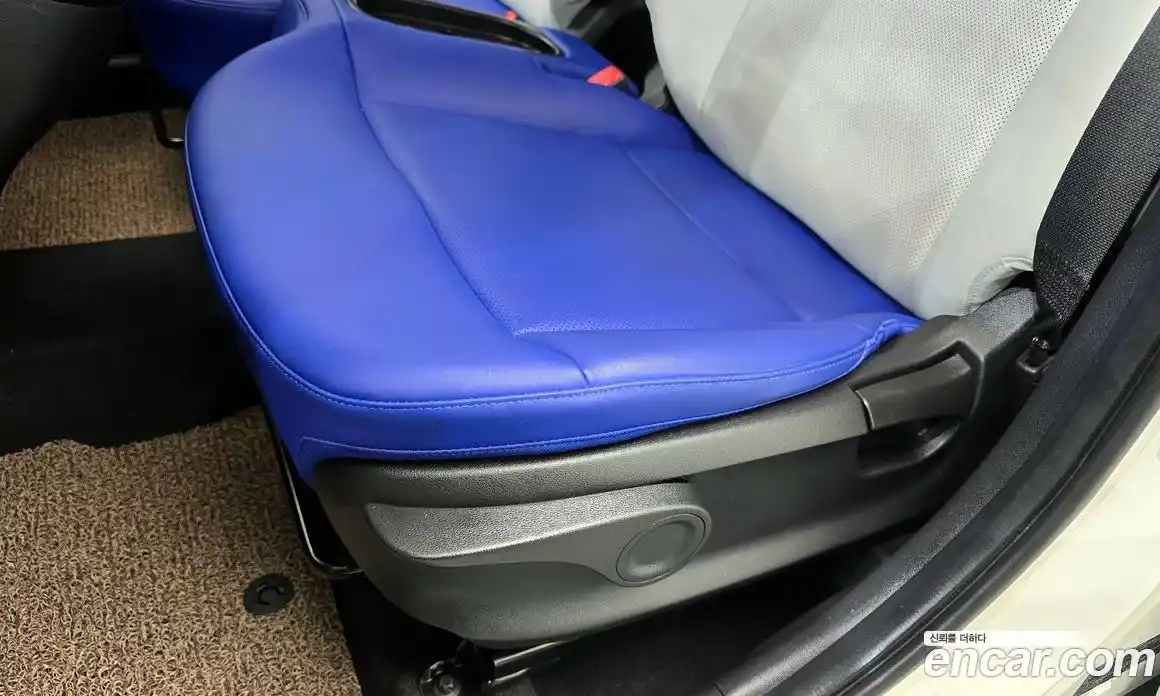 Hyundai Casper 2023 1.0 гидро, фото 31