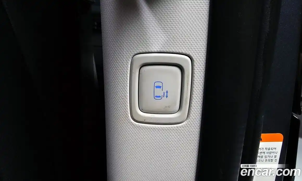 Hyundai Staria 2023 2.2 гидро, фото 28