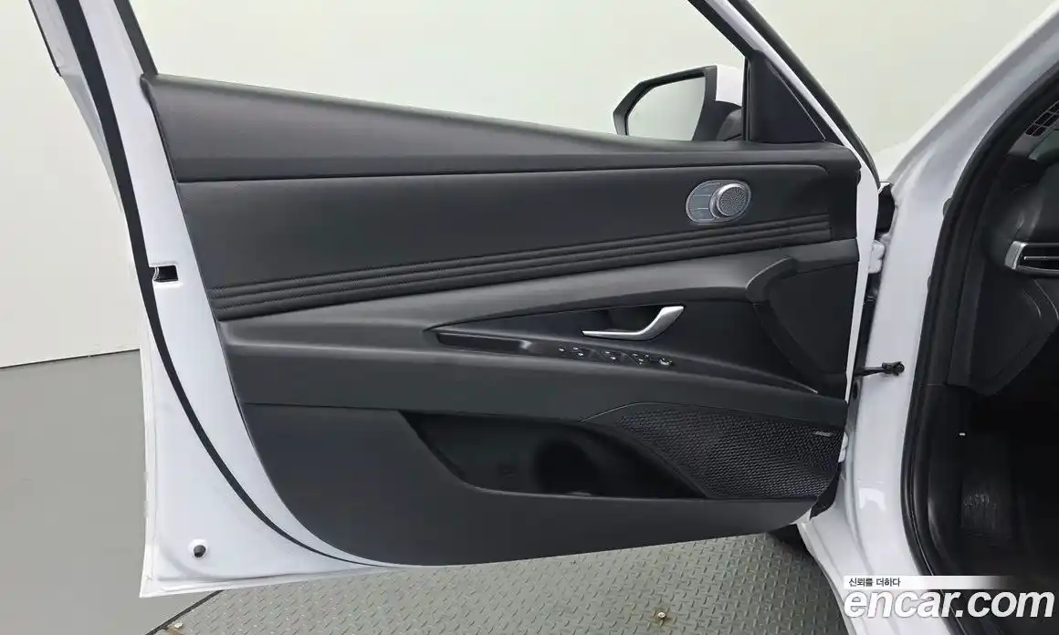 Hyundai Avante 2023 1.6 гидро, фото 14