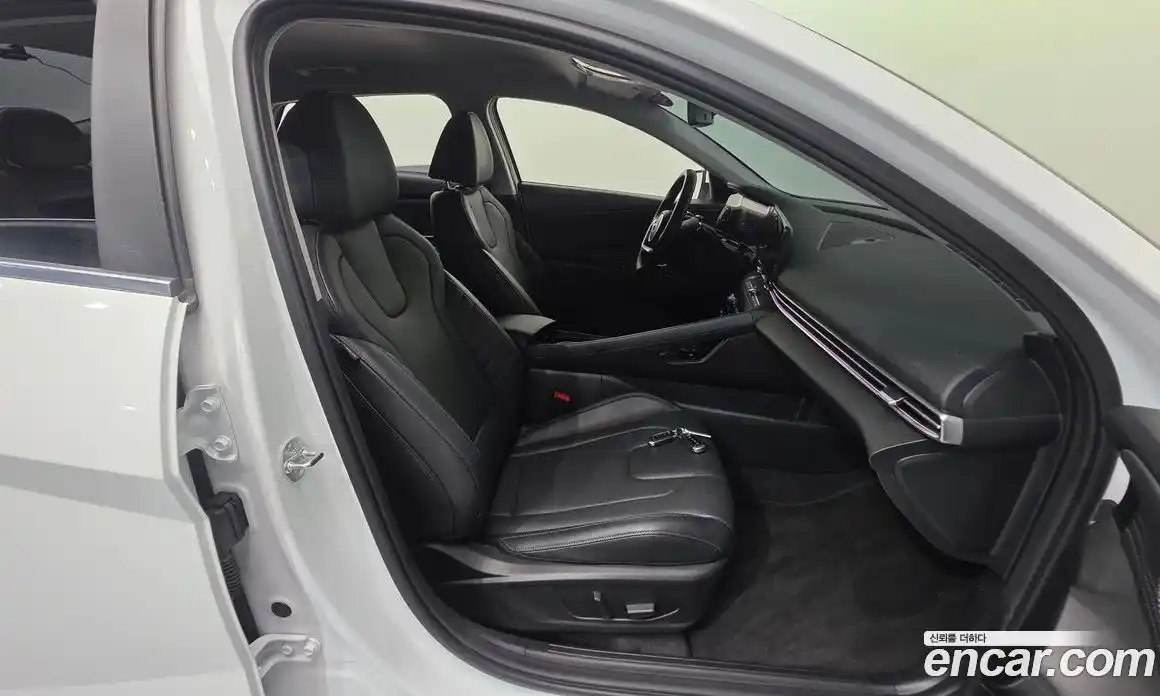 Hyundai Avante 2023 1.6 гидро, фото 16