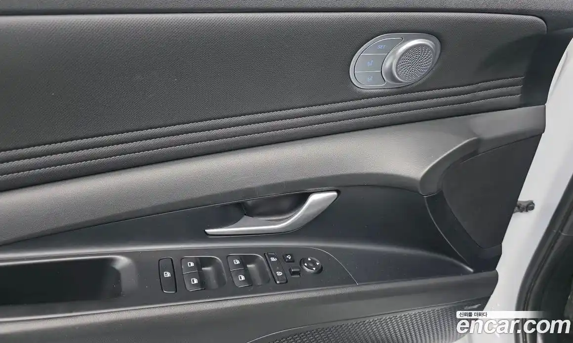 Hyundai Avante 2023 1.6 гидро, фото 17