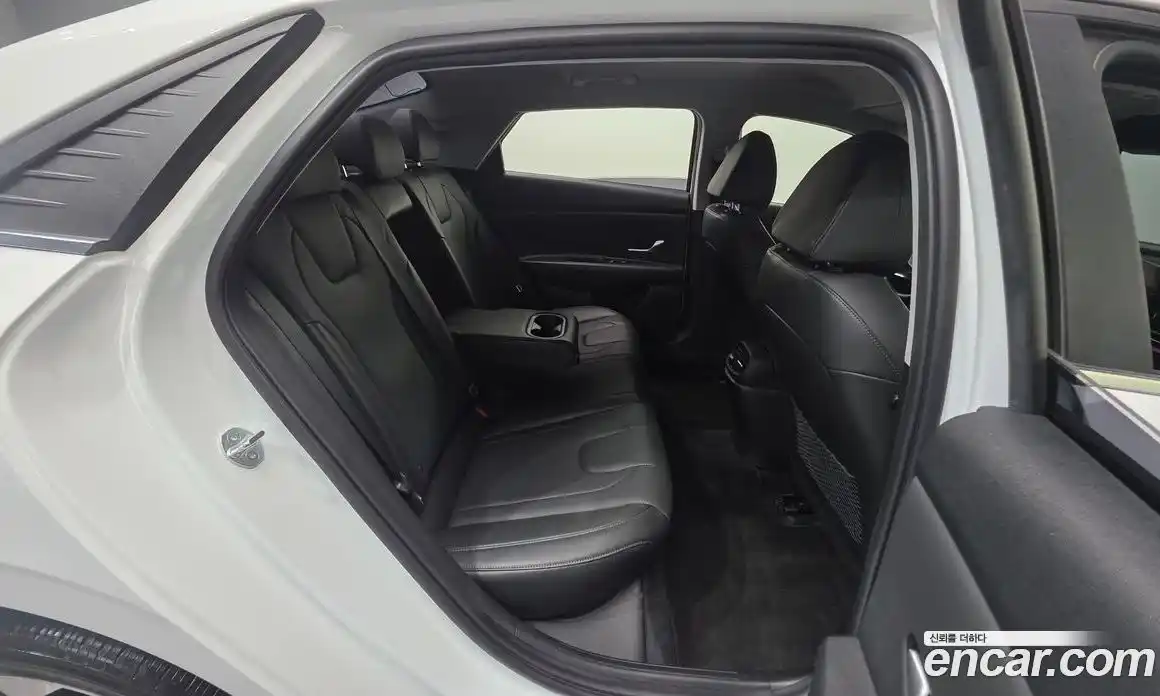 Hyundai Avante 2023 1.6 гидро, фото 24