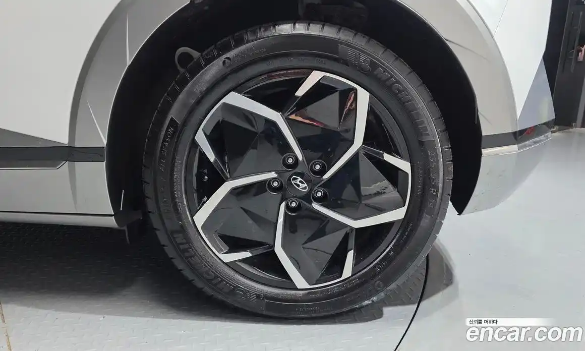 Hyundai Ioniq 5 2024 0.1 гидро, фото 7