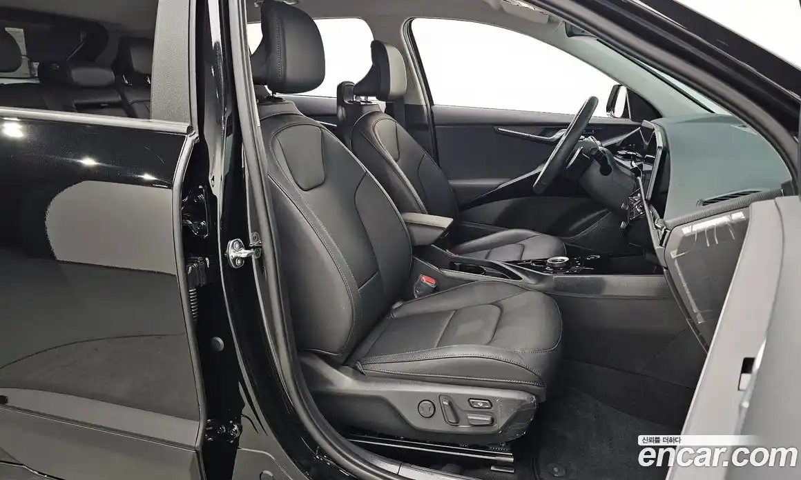 Kia Niro 2023 0.2 автомат (гидро), фото 15