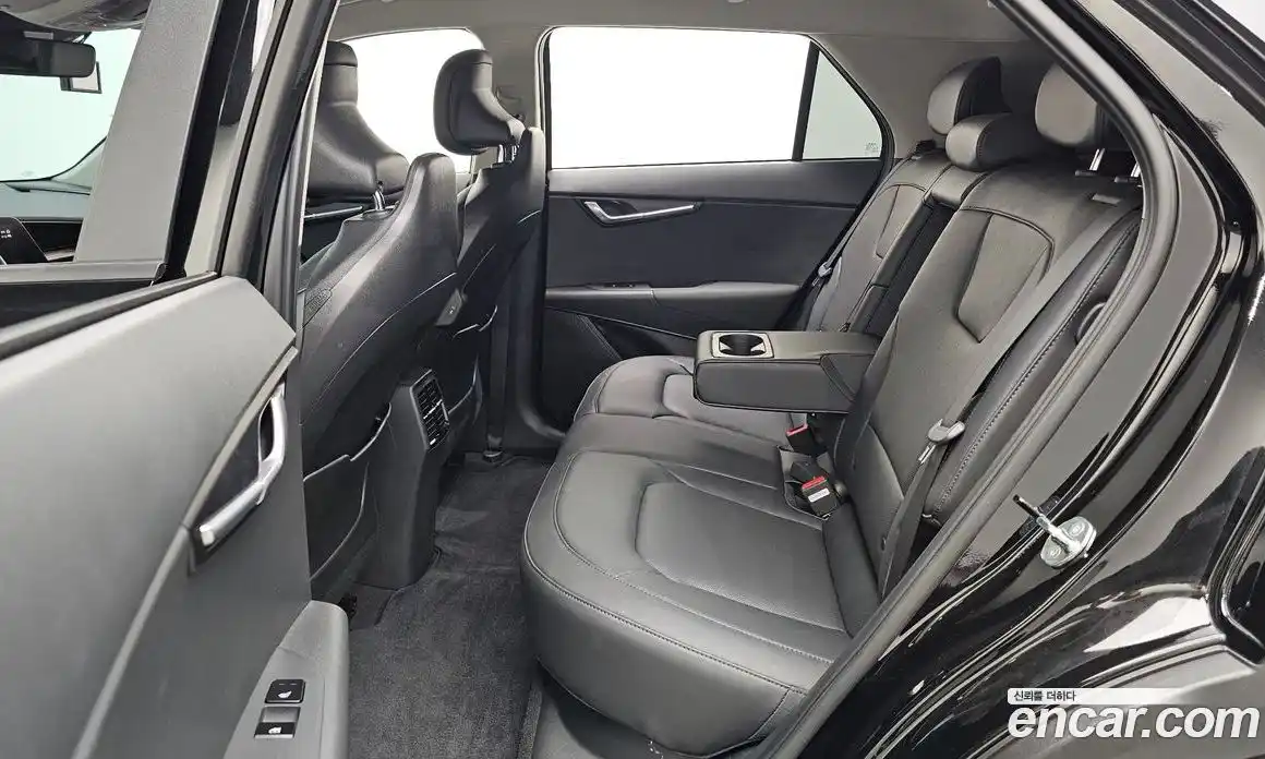 Kia Niro 2023 0.2 автомат (гидро), фото 16