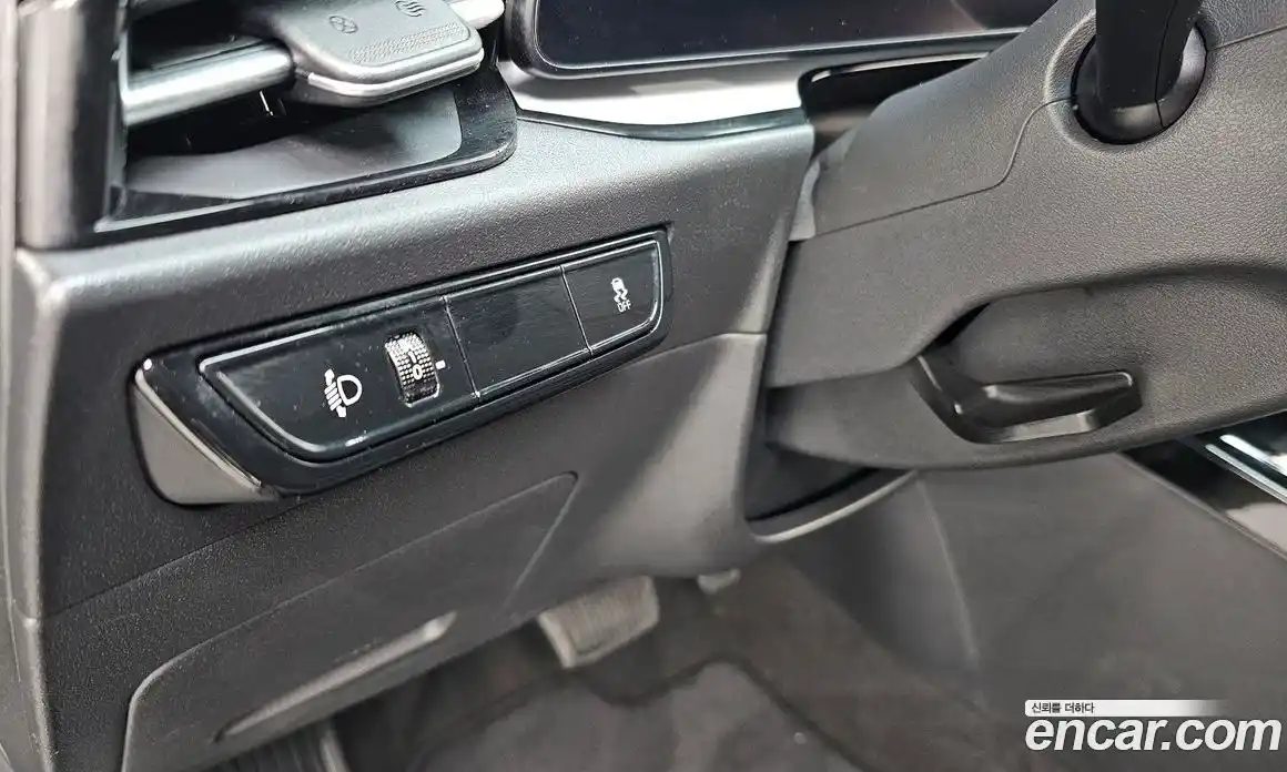Kia Niro 2023 0.2 автомат (гидро), фото 23