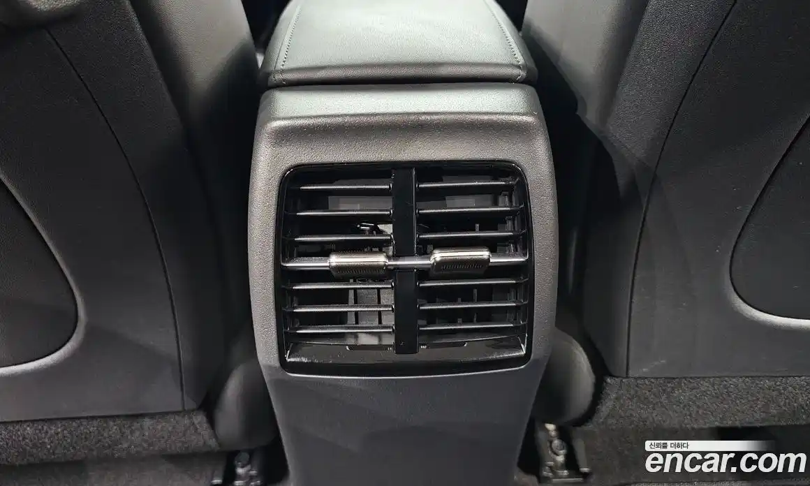 Kia Niro 2023 0.2 автомат (гидро), фото 28