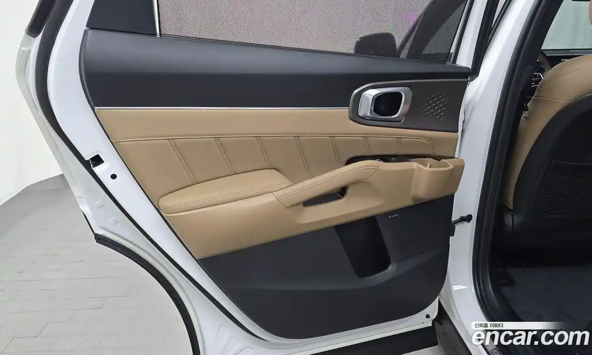 Kia Sorento 2024 1.6 автомат (гидро), фото 15