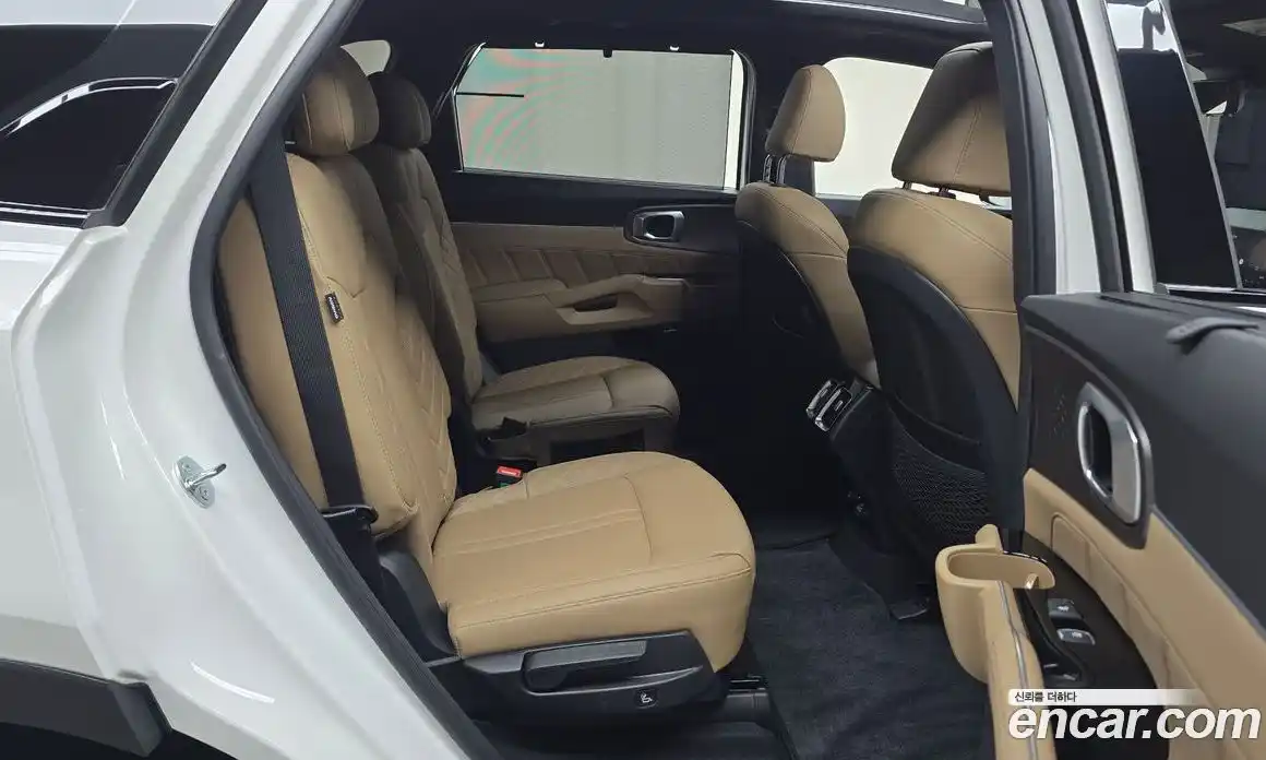 Kia Sorento 2024 1.6 автомат (гидро), фото 17