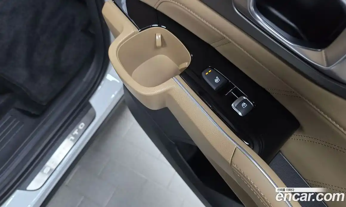 Kia Sorento 2024 1.6 автомат (гидро), фото 32