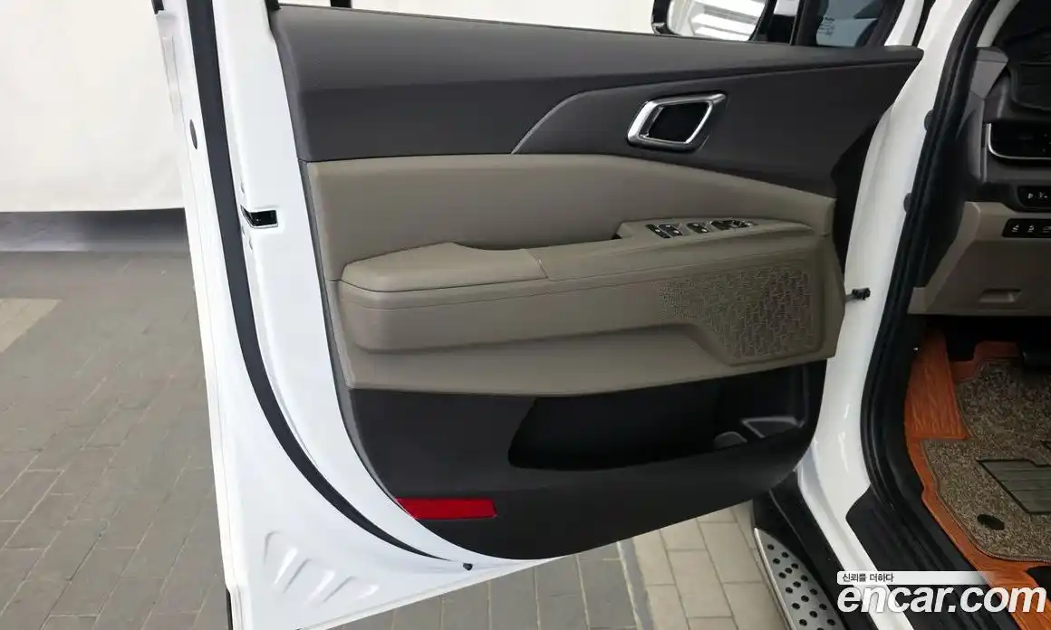 Kia Carnival 2024 3.5 автомат (гидро), фото 13