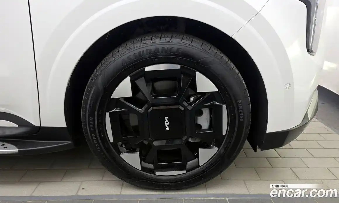 Kia Carnival 2024 3.5 автомат (гидро), фото 6