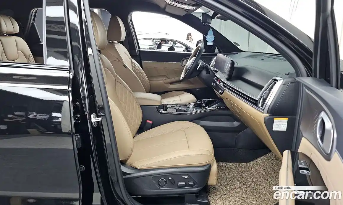 Kia Sorento 2023 1.6 автомат (гидро), фото 17
