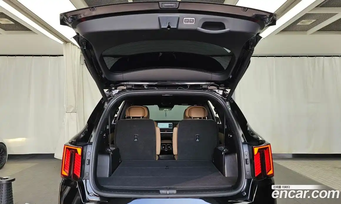 Kia Sorento 2023 1.6 автомат (гидро), фото 26