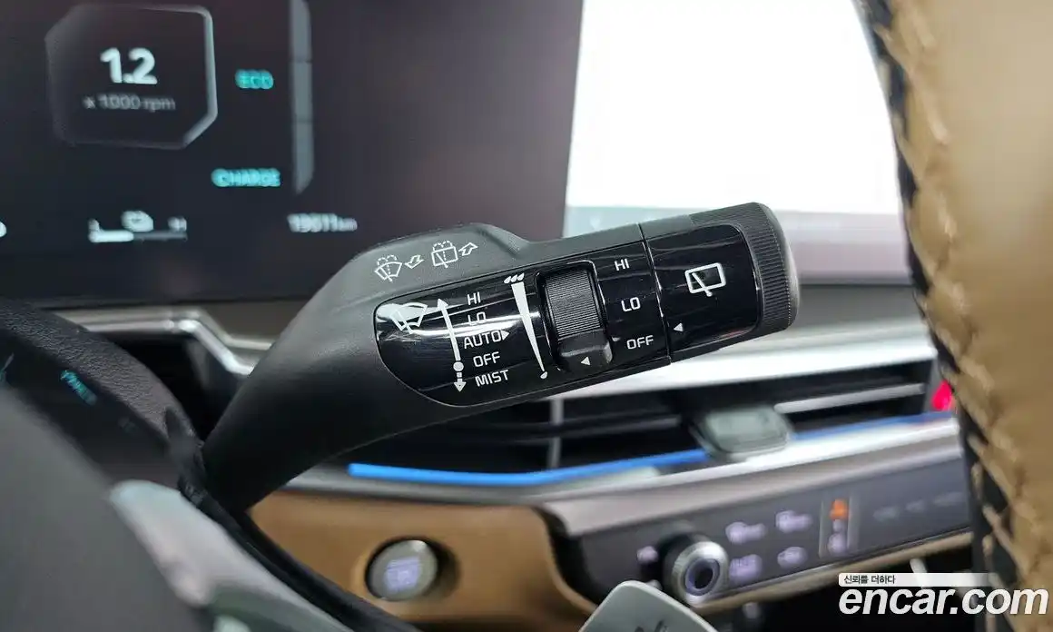 Kia Sorento 2023 1.6 автомат (гидро), фото 30