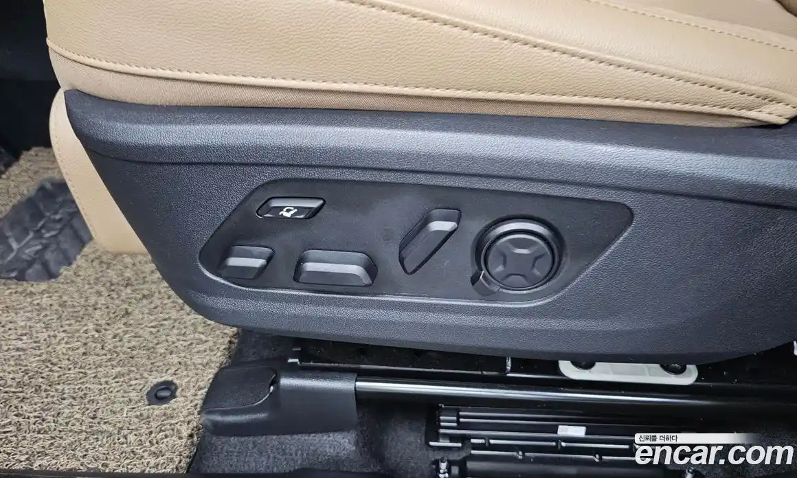 Kia Sorento 2023 1.6 автомат (гидро), фото 31