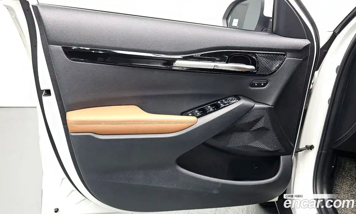 Kia Seltos 2024 2.0 автомат (гидро), фото 14