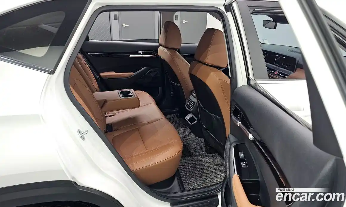 Kia Seltos 2024 2.0 автомат (гидро), фото 18